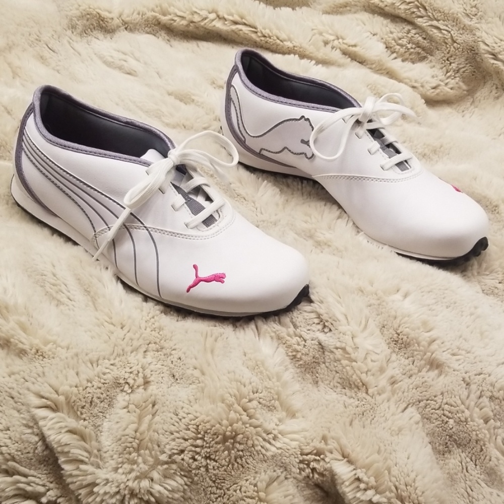 NEW☆ PUMA Sneakers